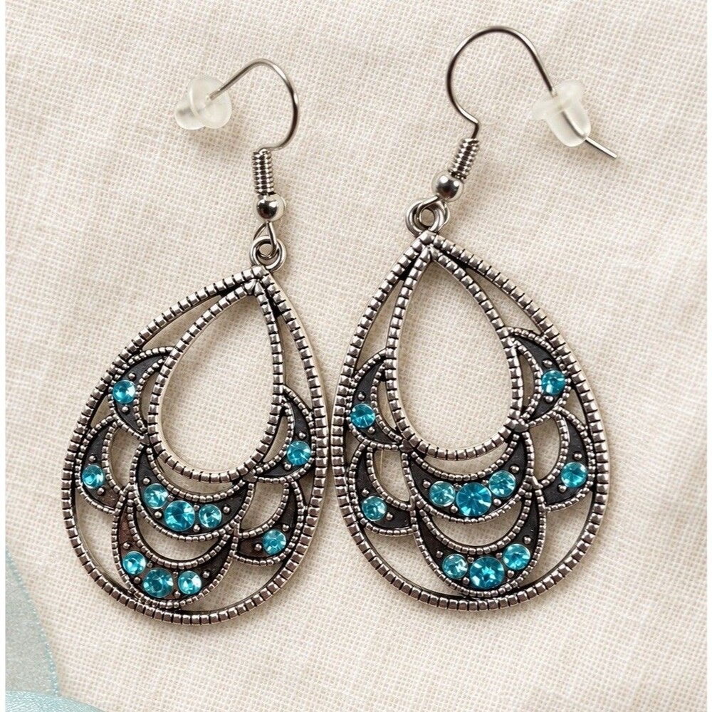 Aqua Blue Rhinestone Teardrop Dangle Earrings Silver Tone Filigree
